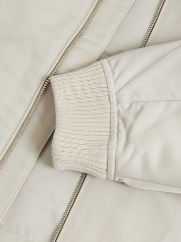 Marks & Spencer Tussenjas in Beige