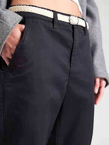 s.Oliver Tapered Chino in Zwart