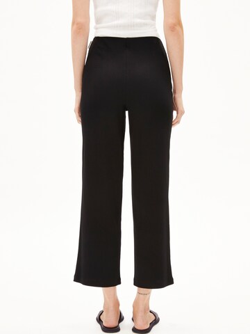 juoda ARMEDANGELS Standartinis Kelnės 'Nianaa'