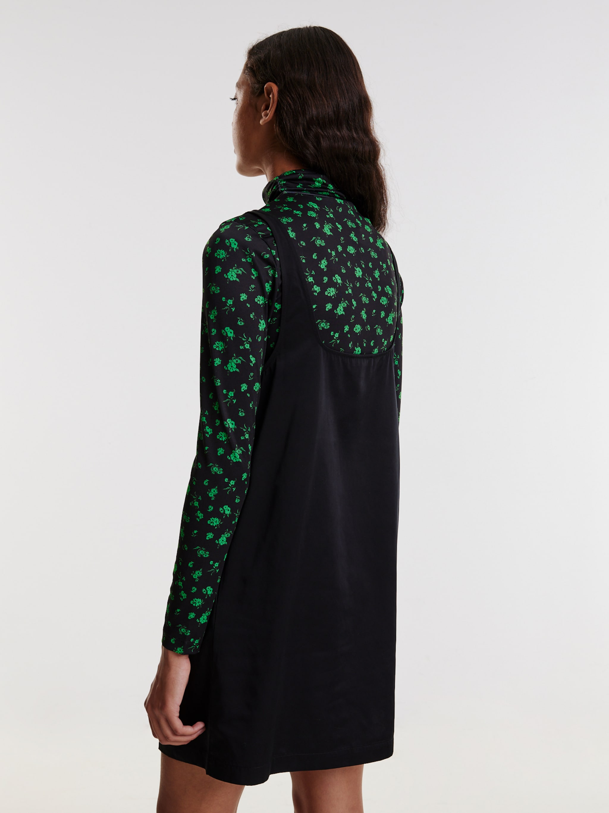 EDITED Produits Robe 'Teena' noir