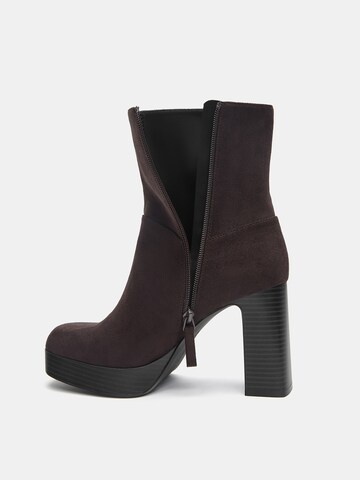Pull&Bear Stiefelette in Braun