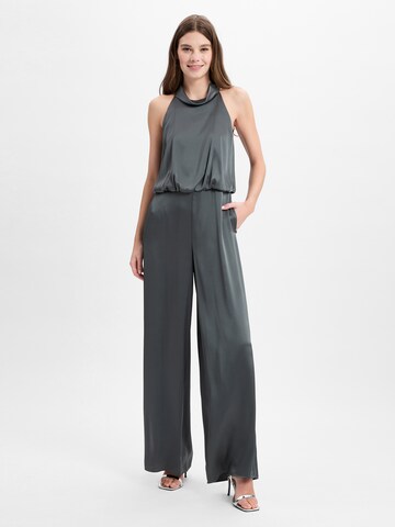 Vera Mont Jumpsuit ' ' in Green: front