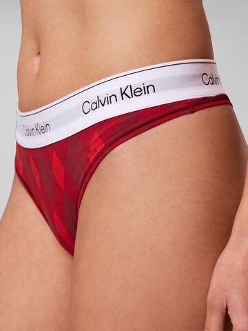 Calvin Klein Underwear String in Red