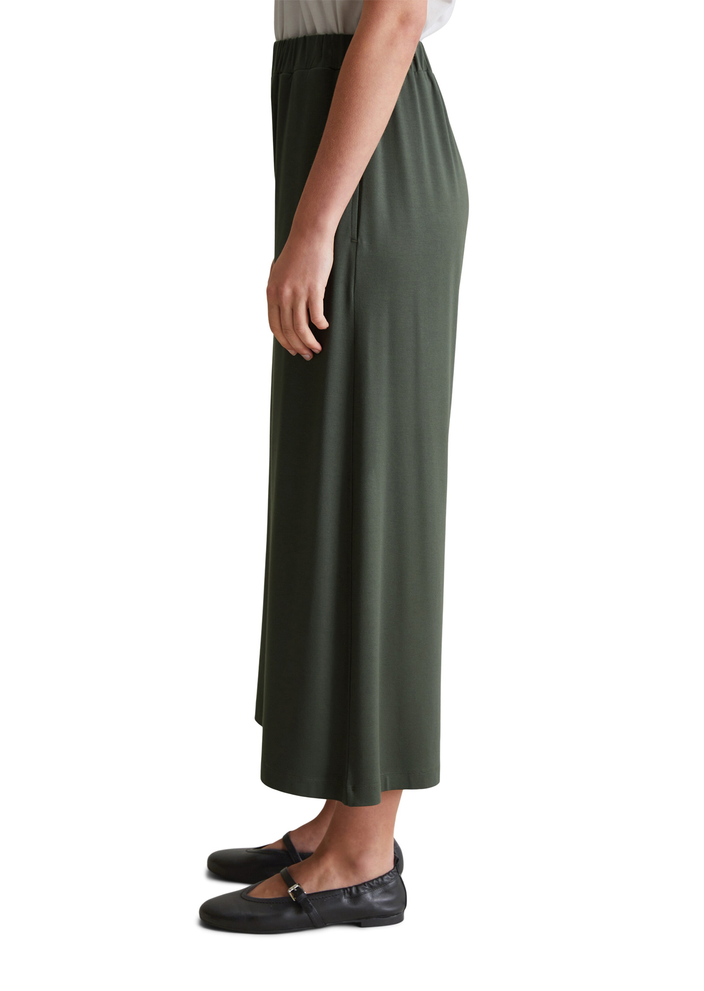 Marc O'Polo DENIM Loosefit Hose in Grün