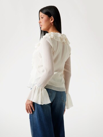 GUESS Bluse in Weiß