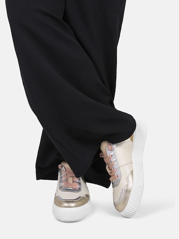 Crickit Sneakers laag ' OAKLI ' in Wit: voorkant