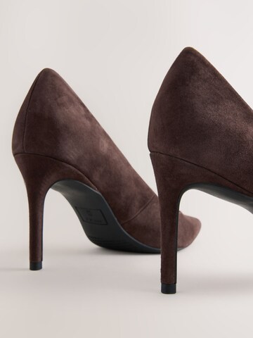 Décolleté di Next in marrone