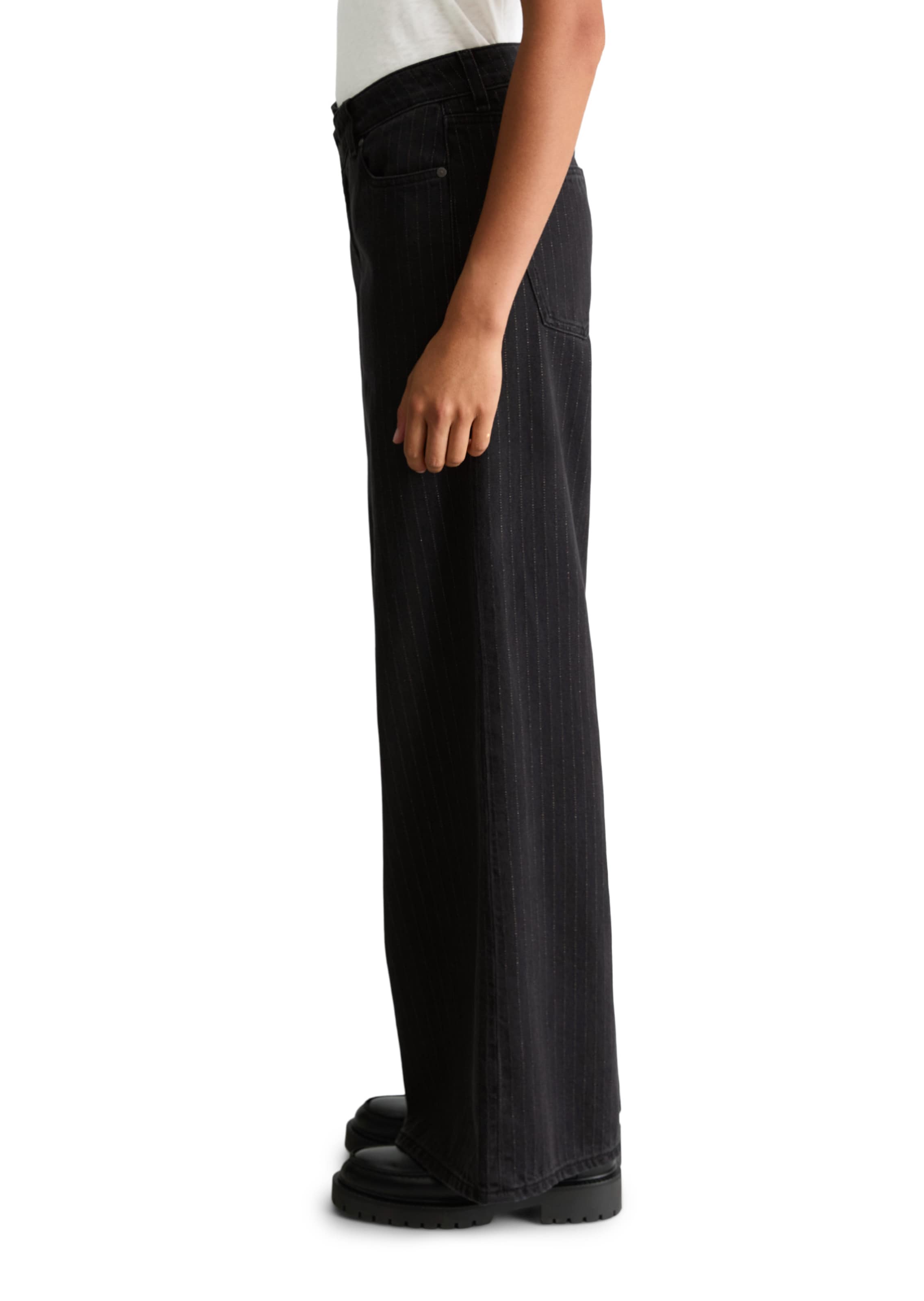 Marc O'Polo DENIM Loose fit Jeans in Black: side