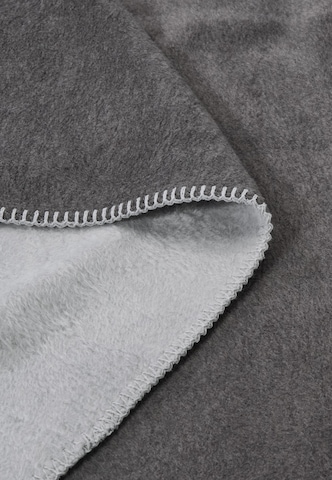 SCHIESSER Blankets 'Klara' in Grey