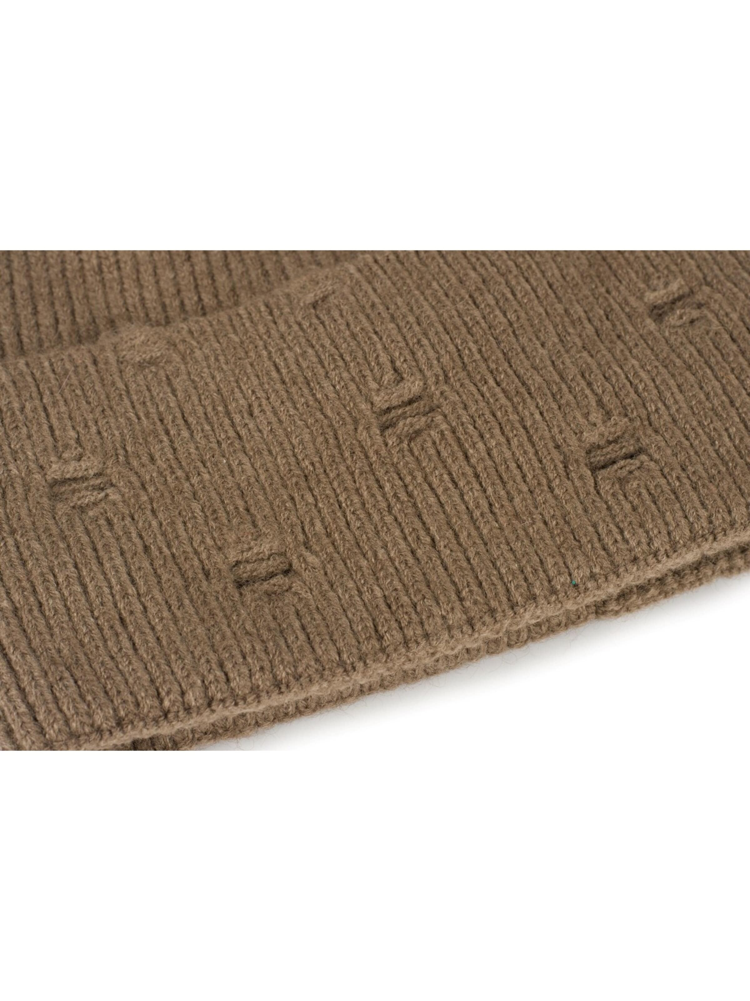 styleBREAKER Beanie 'Strickmütze mit Rippenmuster und Rissen' in Grey
