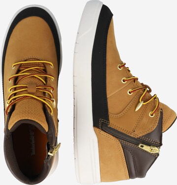 TIMBERLAND Low shoe 'Seneca Bay' in Brown