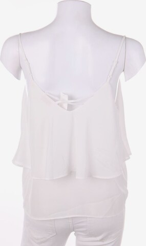 Jennifer Taylor Top & Shirt in S in White