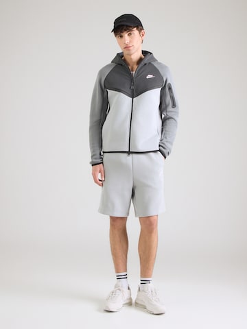 Veste de survêtement Nike Sportswear en gris