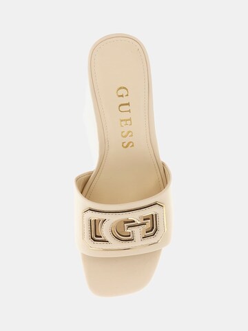 GUESS Pantolette 'Gals' in Beige