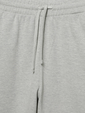 Pull&Bear Wide leg Trousers in Grey