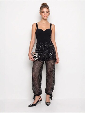 Regular Pantalon 'Hose' Bianco Lucci en noir : devant