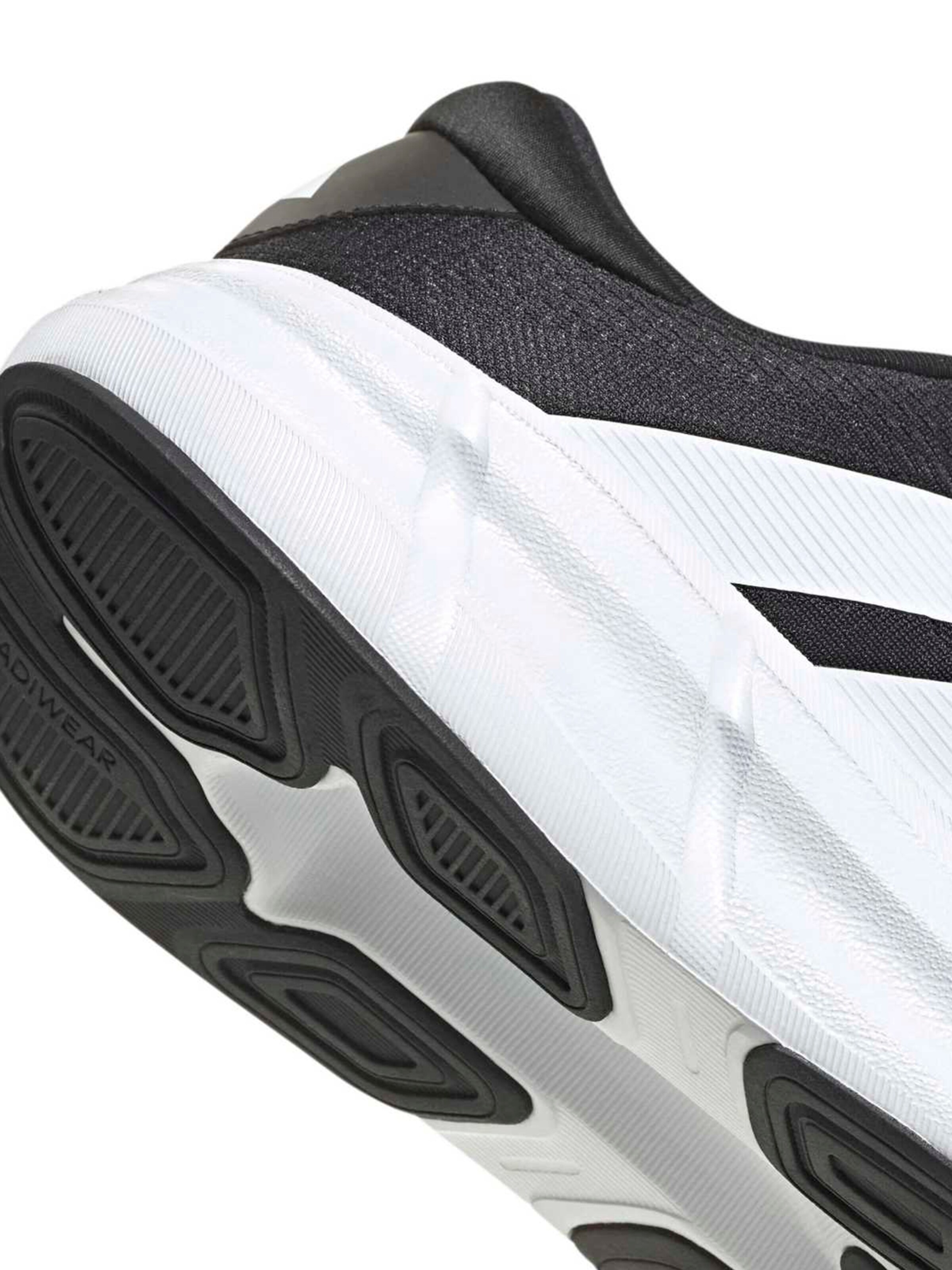ADIDAS PERFORMANCE Обувь для бега 'QUESTAR 4' в Черный