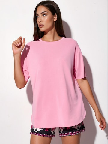 Busem T-Shirts in Pink