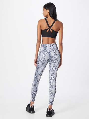Onzie Skinny Workout Pants in Grey