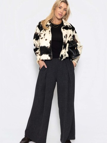SASSYCLASSY Shirt‌‌‌ in Schwarz