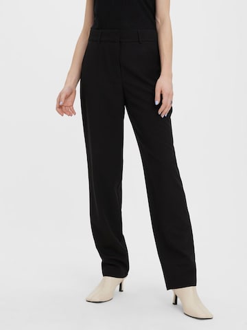 Loosefit Pantaloni di VERO MODA in nero: frontale