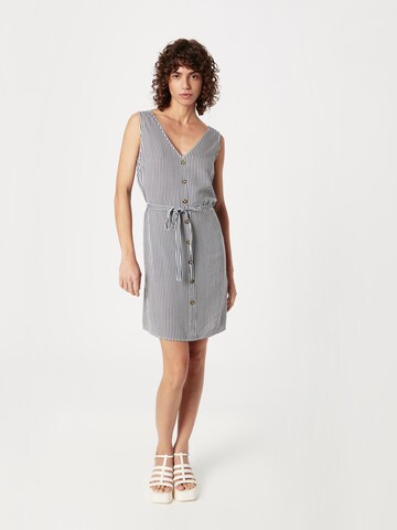 Rochie 'Bumpy' de la VERO MODA pe alb: față