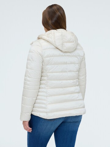 Fiorella Rubino - Chaqueta de invierno en blanco