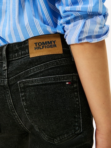 TOMMY HILFIGER Разкроени Дънки в черно