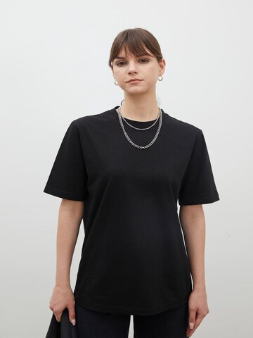 MANUKA Shirt in Black