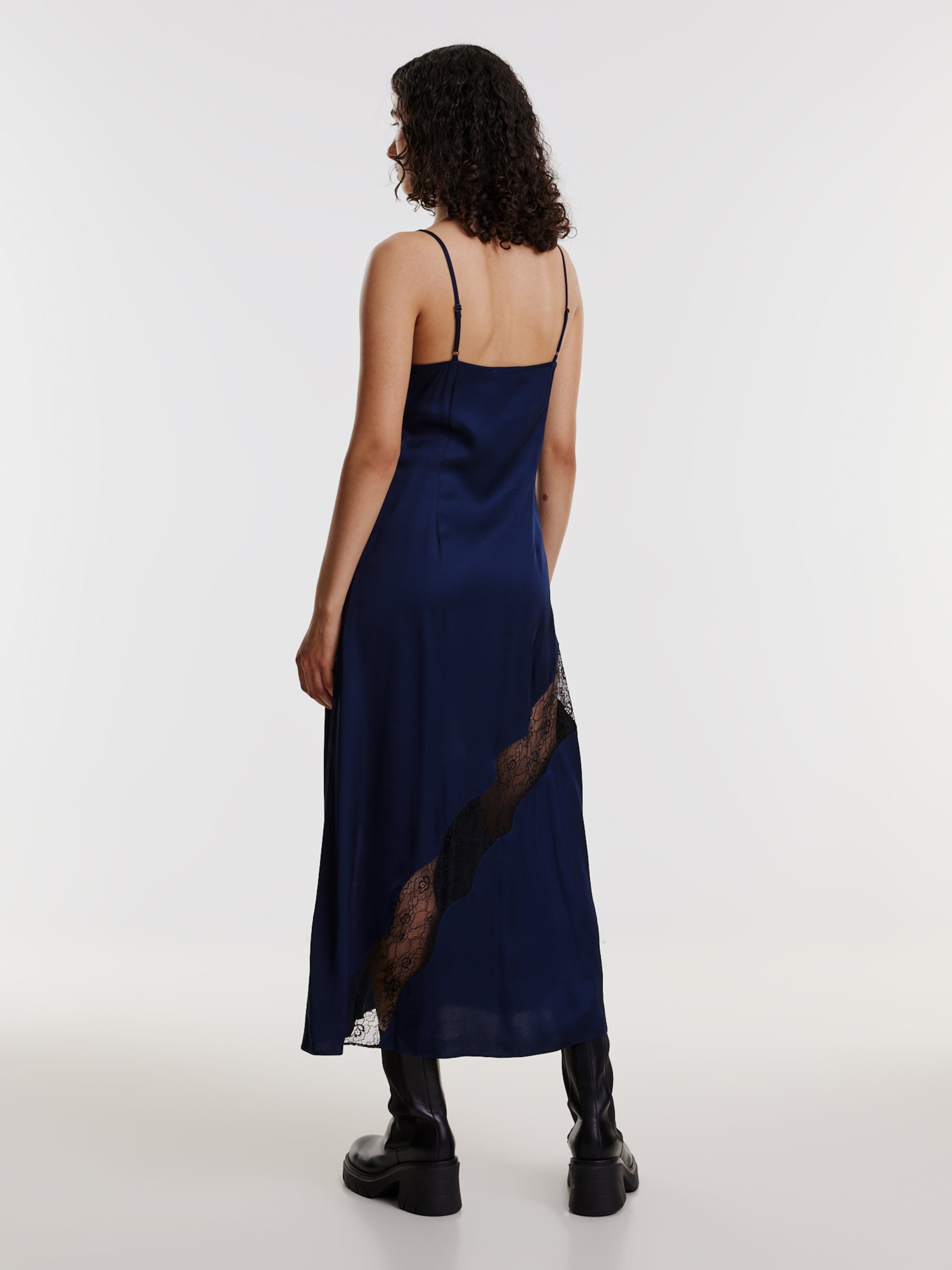 EDITED Produkte Kleid 'Malin' blau