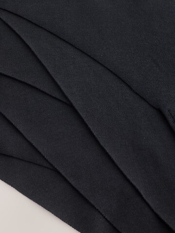 Slip de la Next pe negru