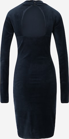 Pieces Tall Obleka 'Amanda' | modra barva