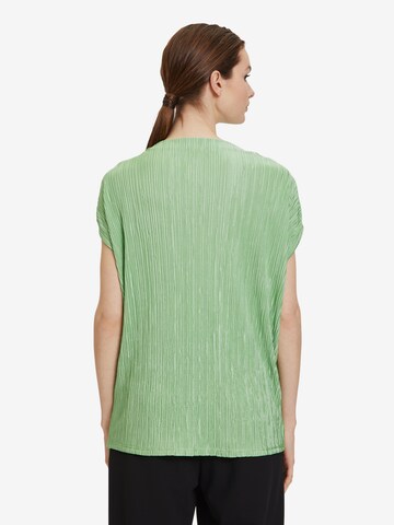 Betty Barclay Blouse in Green