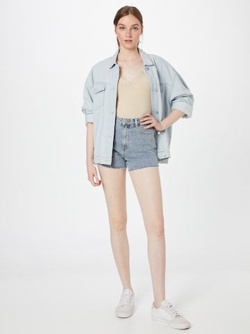 VILA Skinny Shorts 'KAKIA' in Blau