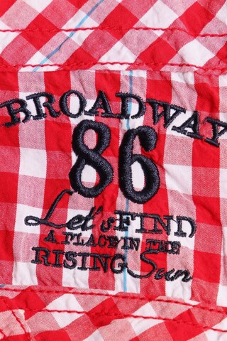 BROADWAY NYC FASHION Button Up Shirt in M in Red