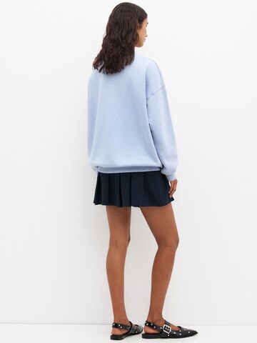 Pull&Bear Sweatshirt in Blau