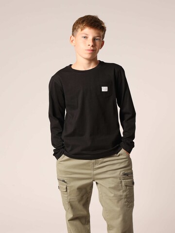 T-Shirt fonctionnel 'BUMP' Deeluxe en noir : devant