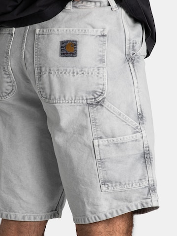 Carhartt WIP Loosefit Hose in Grau