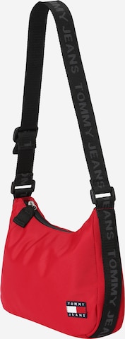 Tommy Jeans Schultertasche 'ESSENTIAL DAILY' in Rot