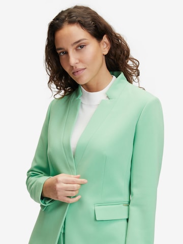 Blazer di Betty & Co in verde