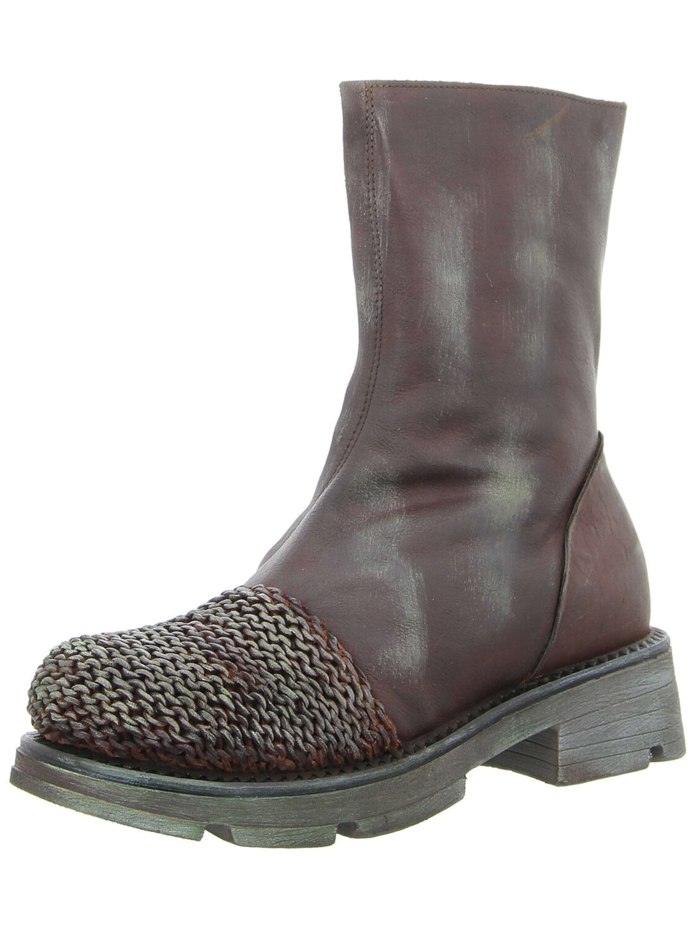 Papucei Boots in Brown: front