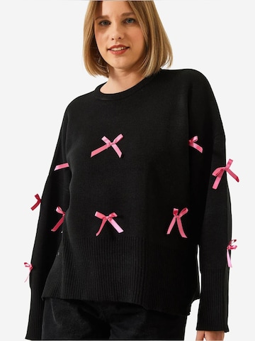 Pullover di Bianco Lucci in nero: frontale