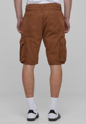 2Y Premium Regular Cargoshorts in Braun