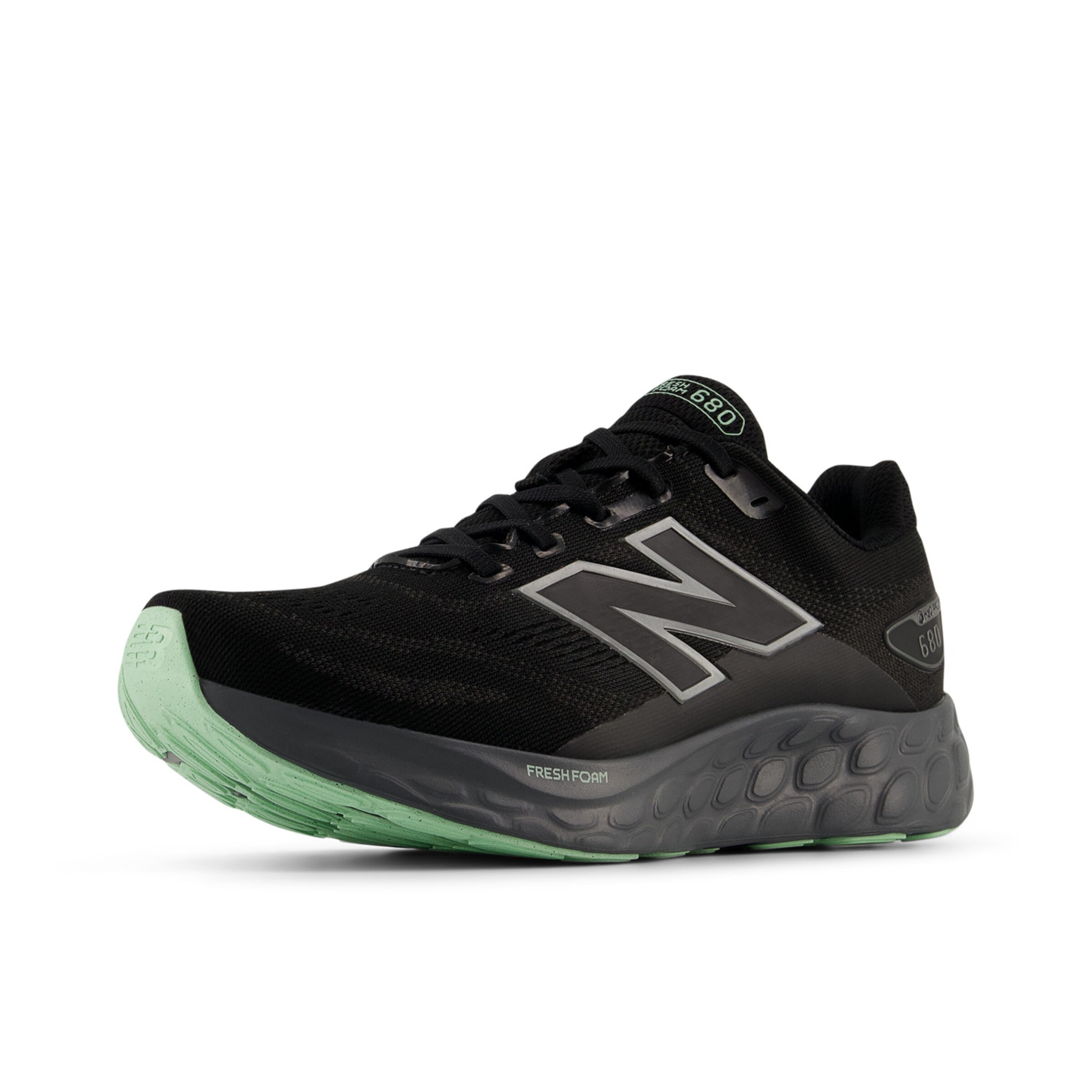 Baskets basses new balance en noir : devant