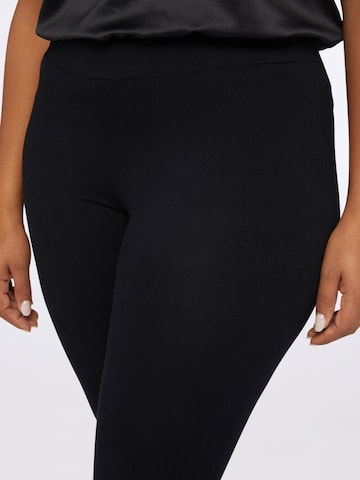 Fiorella Rubino - Ropa ancha Pantalón en negro