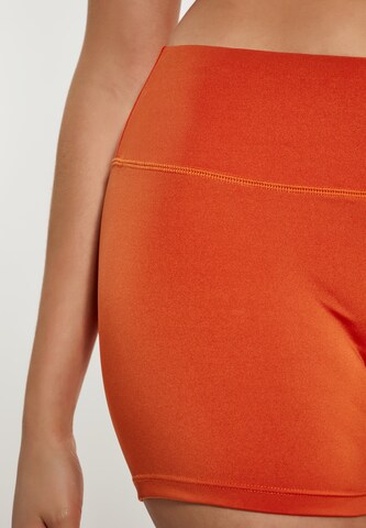 faina Athlsr Skinny Shorts in Orange