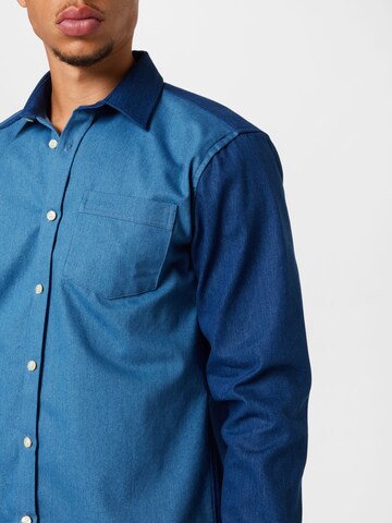 Coupe regular Chemise forét en bleu