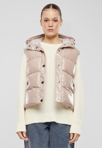 Urban Classics Vest in Pink: front