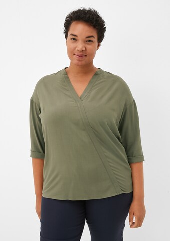 TRIANGLE Blouse in Green: front