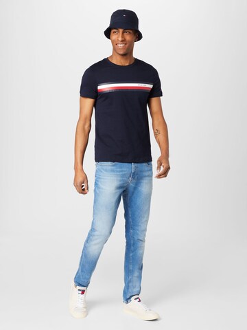 TOMMY HILFIGER Tričko – modrá